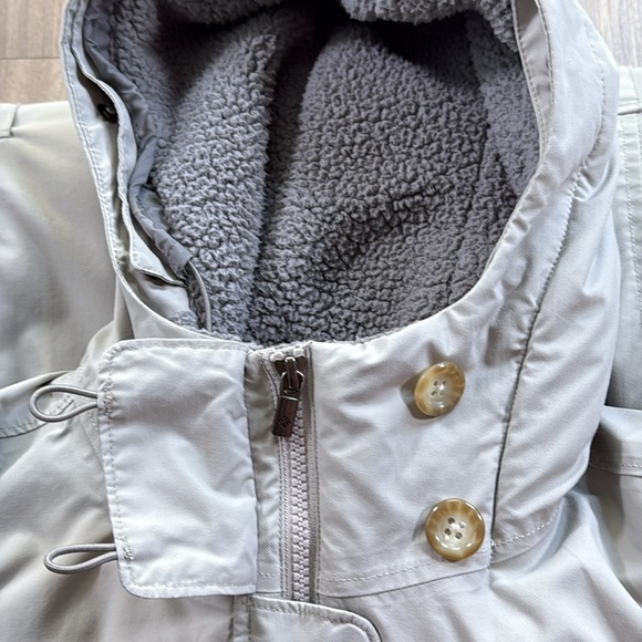 Light Gray Hooded Omni Heat Thermal Columbia Jacket -  Size L - Picture 6 of 9